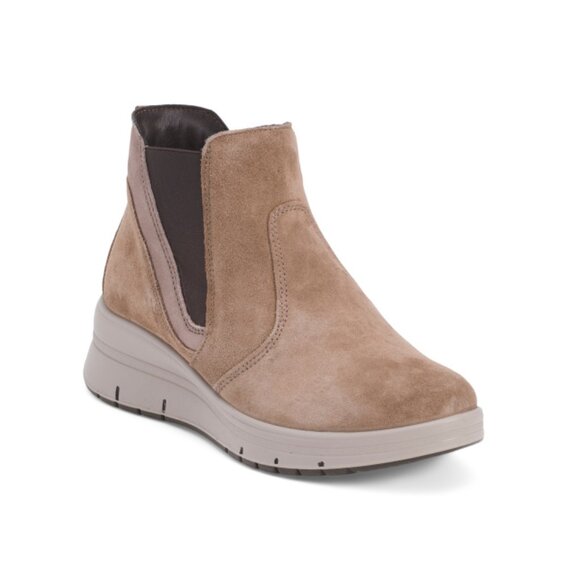 ENVAL SOFT Taupe Made In Italy Suede Ankle Boots - Picture 1 of 2